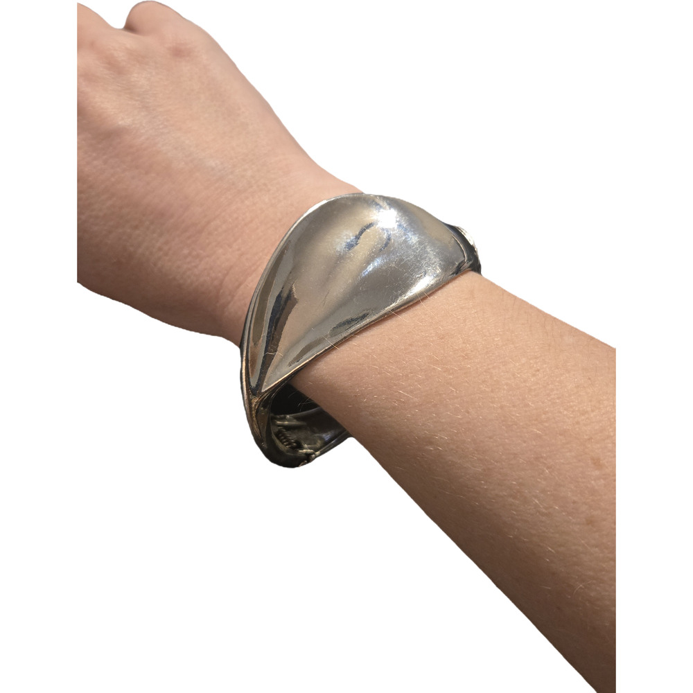 Bold Silver Wave Hinged Cuff Bracelet Statement C… - image 6